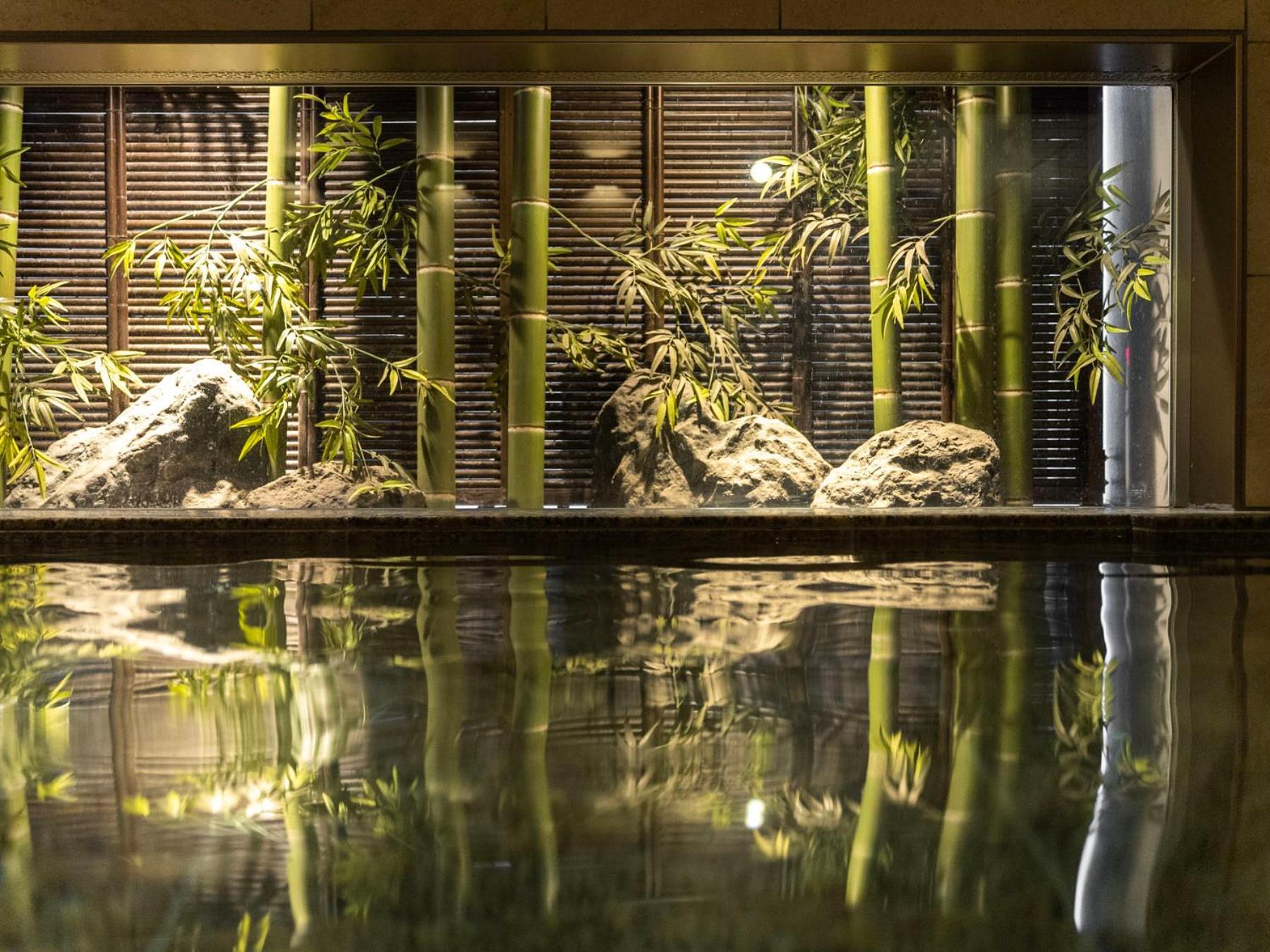 Super Premier Akasaka Tokio